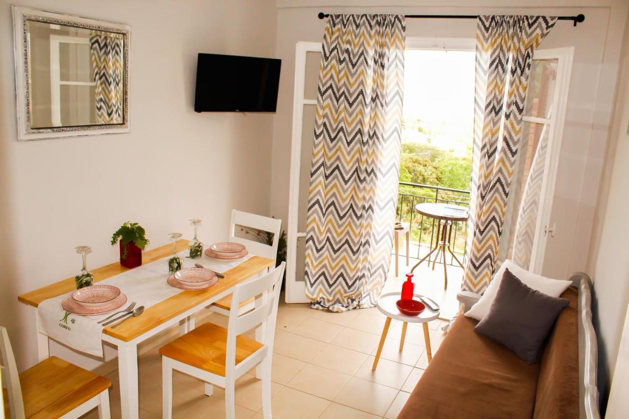Braziliana Apartments Дассия Экстерьер фото
