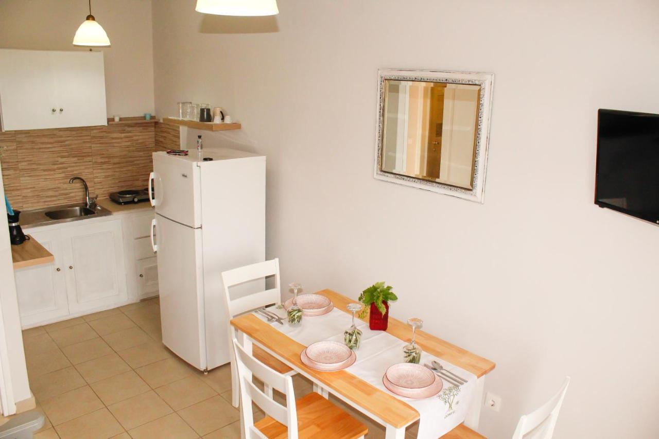 Braziliana Apartments Дассия Экстерьер фото