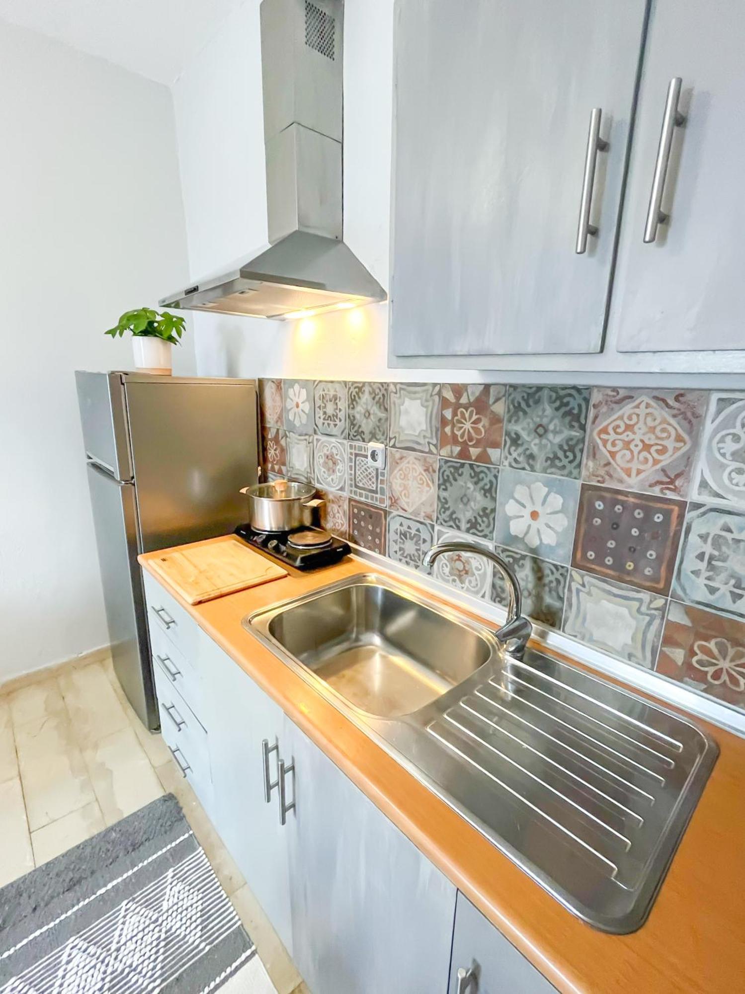 Braziliana Apartments Дассия Экстерьер фото