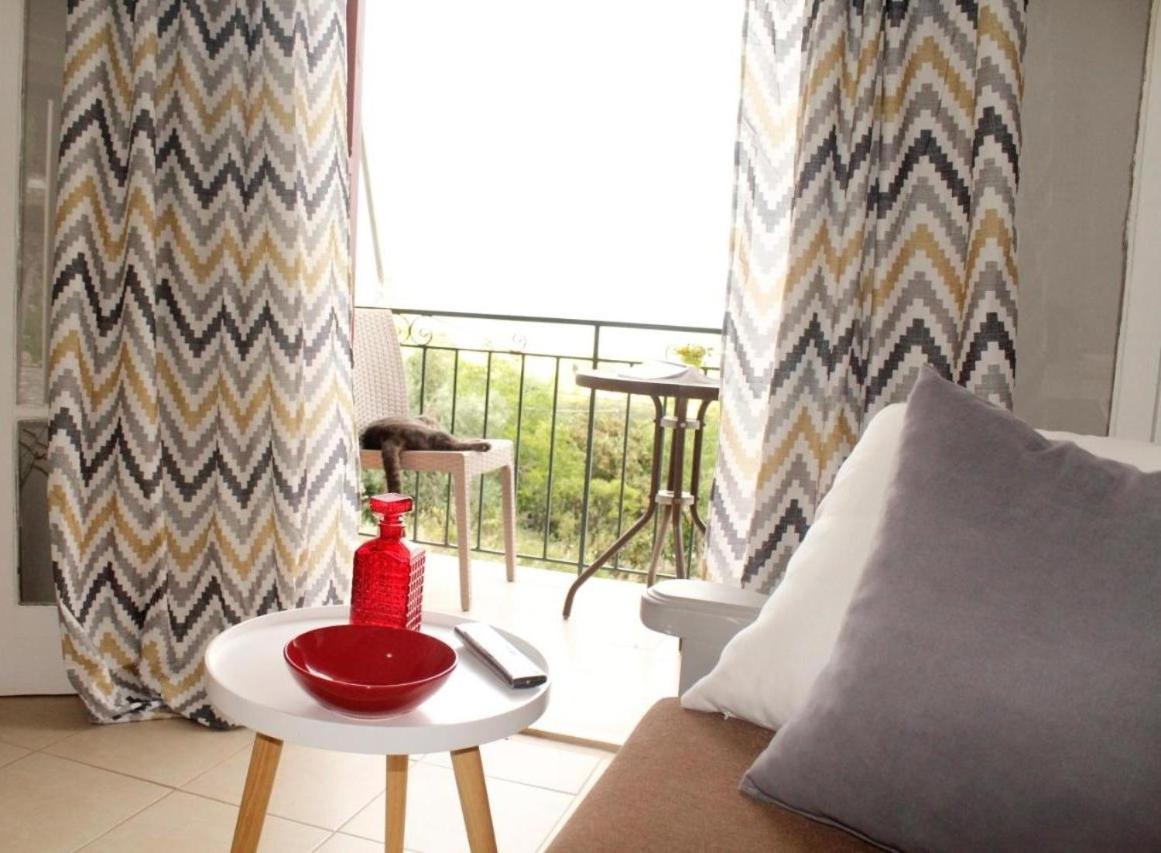 Braziliana Apartments Дассия Экстерьер фото